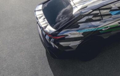 Nuova Peugeot 408 ultimi test prima di essere svelata il 22 giugno