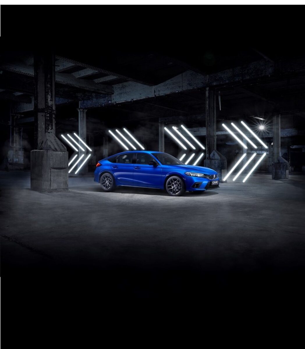 La nuova Honda Civic Full Hybrid debutta al MIMo 2022