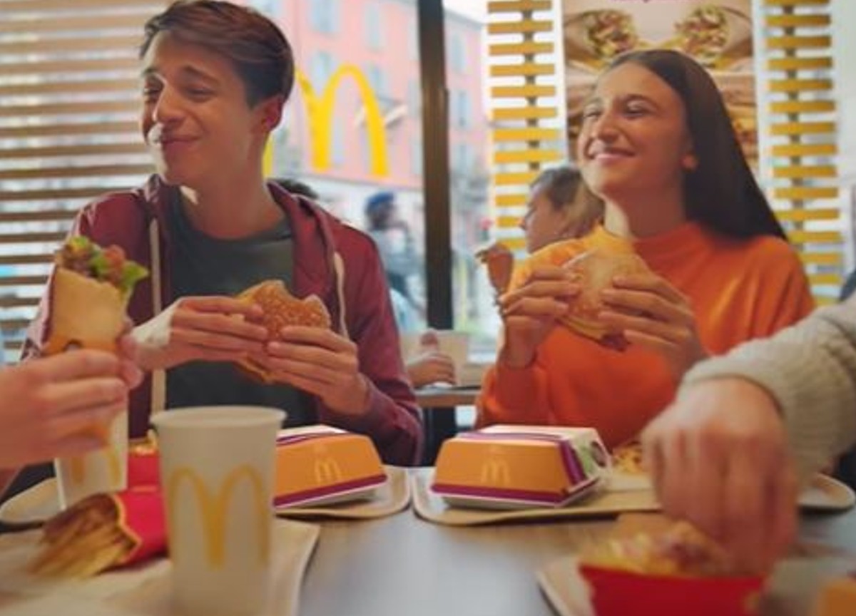 Francia, boccone amaro per McDonald’s: sborsati 1,25 mld per la pace col fisco Francia, boccone amaro per McDonald’s: sborsati 1,25 mld per la pace col fisco