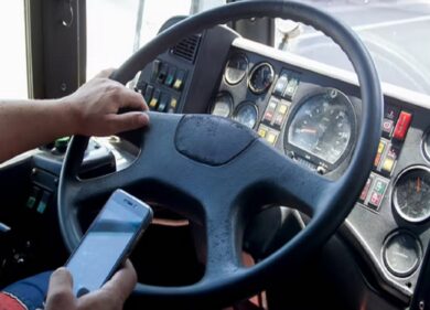 L’autista del bus che investì e uccise una donna era su una chat a luci rosse