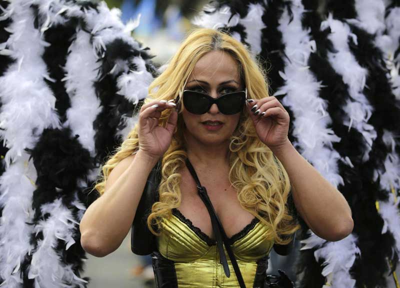 Gay pride e sfilate in tutta Italia: aumentano gli insulti social omofobi Gay pride e sfilate in tutta Italia: aumentano gli insulti social omofobi