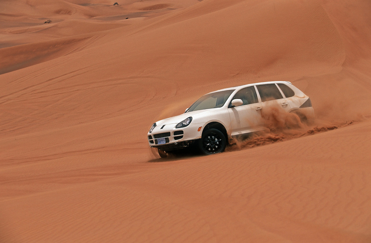 Porsche Cayenne compie vent’anni: tre generazioni di straordinario successo Porsche Cayenne compie vent’anni: tre generazioni di straordinario successo