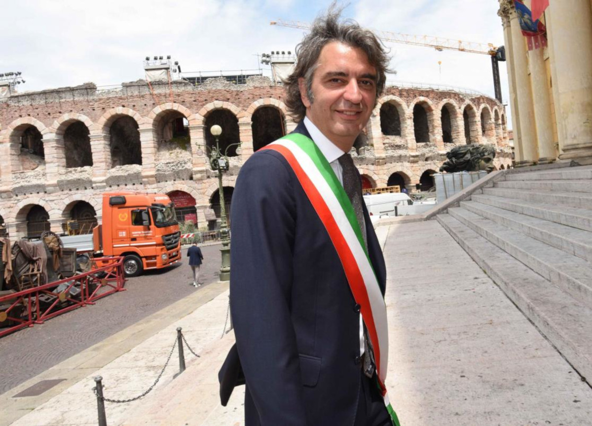 Verona, Sboarina a Tosi: “No apparentamento. Sarebbe solo accordo di palazzo”