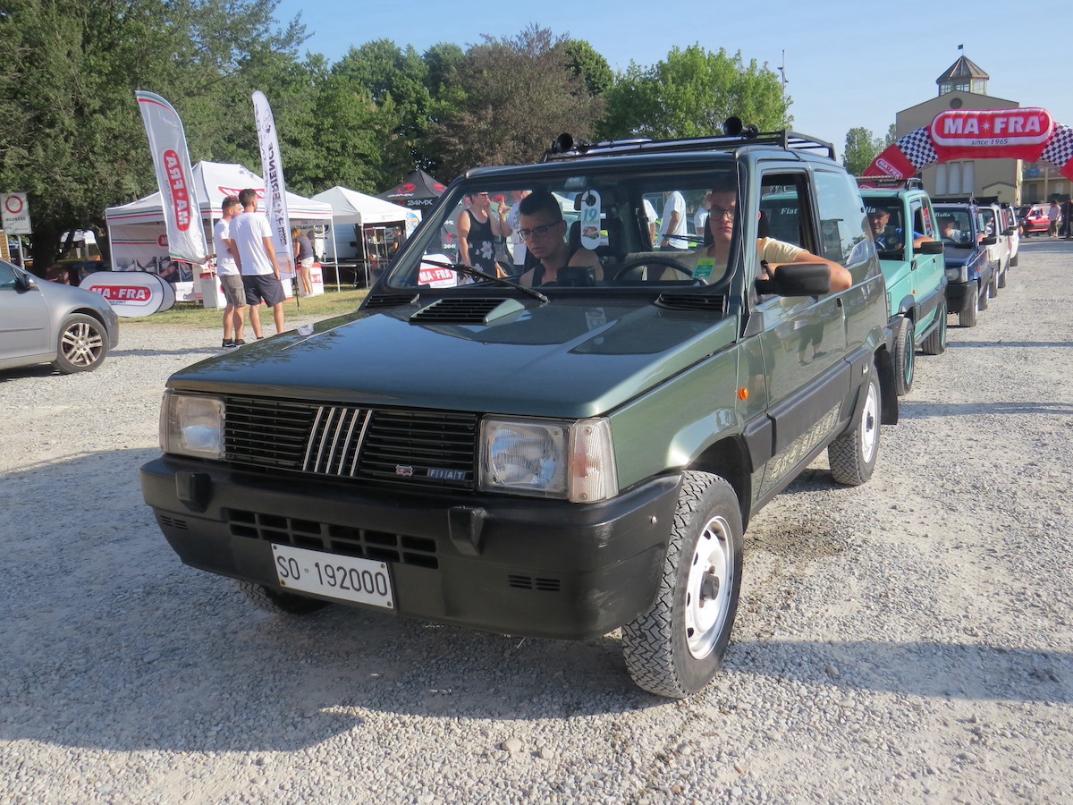 939 Panda hanno invaso Pandino