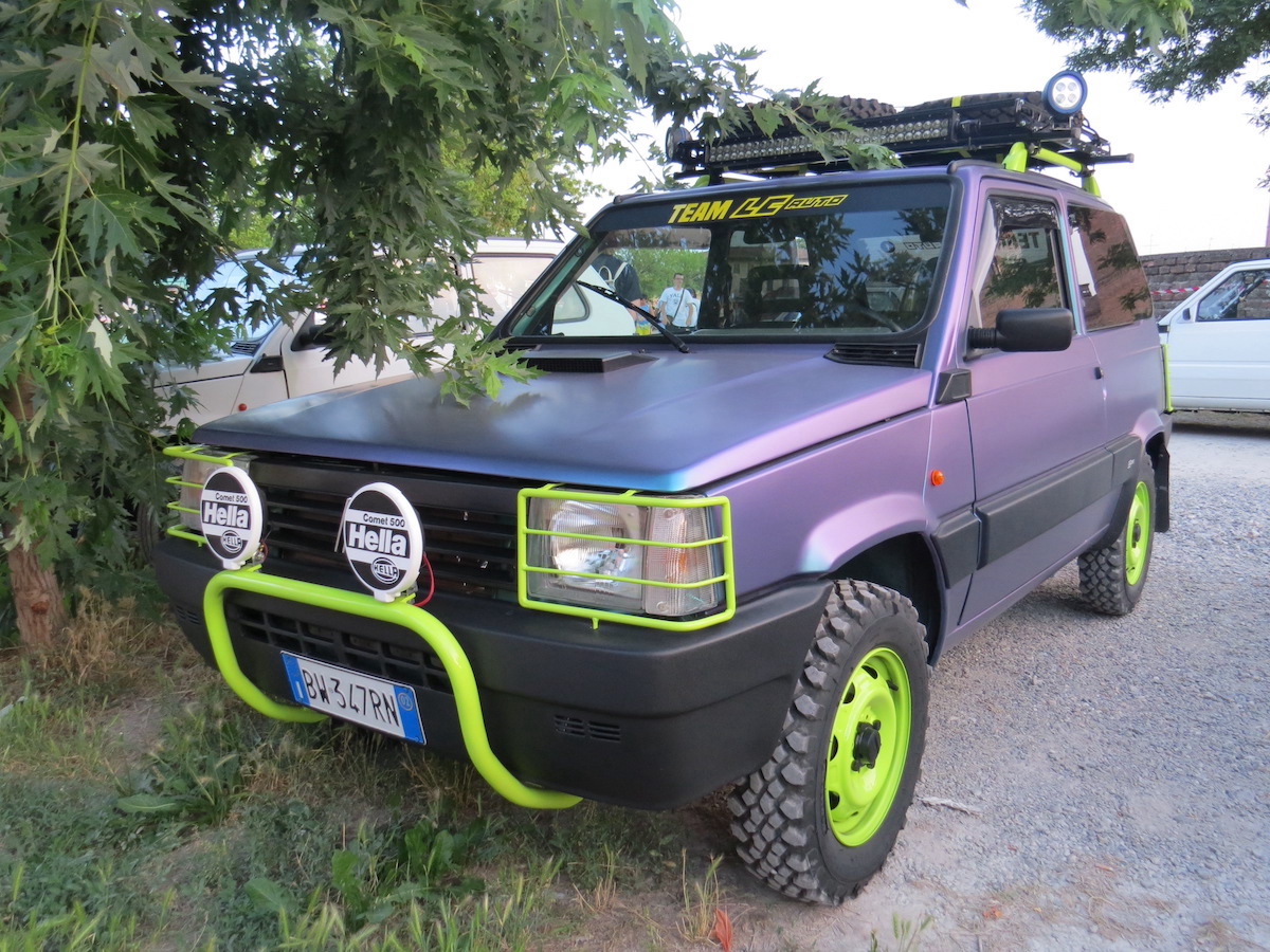 939 Panda hanno invaso Pandino