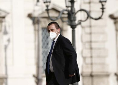 “Di Maio di oggi non è Conte, ma…”. Timida apertura dei renziani al ministro