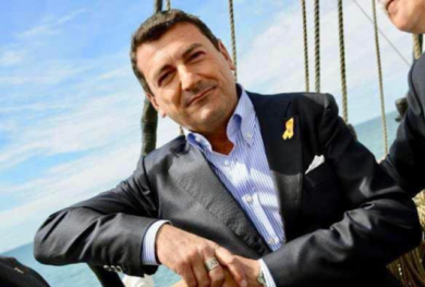 Fabrizio Gatta incontra l’ex presidente Cei Bagnasco. Dalla tv alla parrocchia