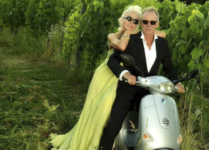 Sting e Trudie preparano le nozze di perla, con i vini de “Il Palagio”