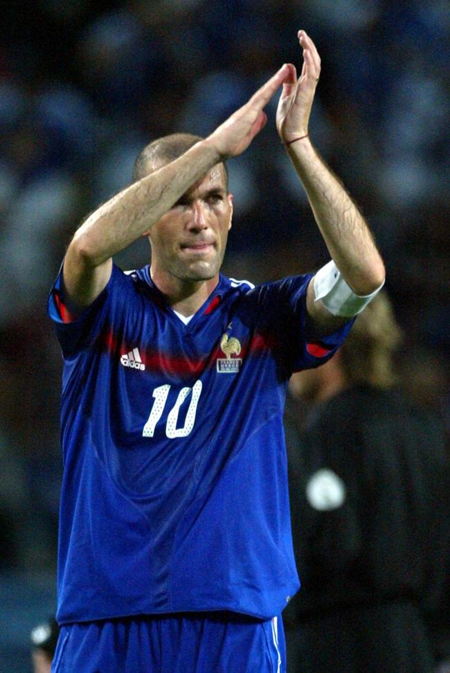 Zidane e la testata a Materazzi, il francese svela finalmente il segreto Zidane e la testata a Materazzi, il francese svela finalmente il segreto