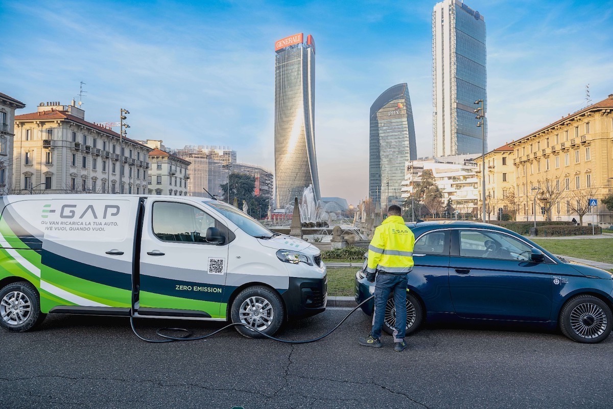 E-GAP con Poste Italiane per la ricarica elettrica on demand della flotta E-GAP con Poste Italiane per la ricarica elettrica on demand della flotta