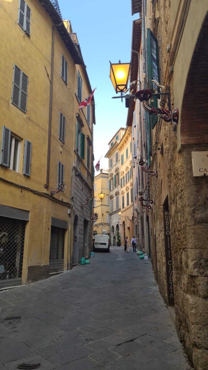 siena luci accese