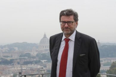 Pnrr: i ministri dalla Lega non rispettano la soglia minima per il Meridione