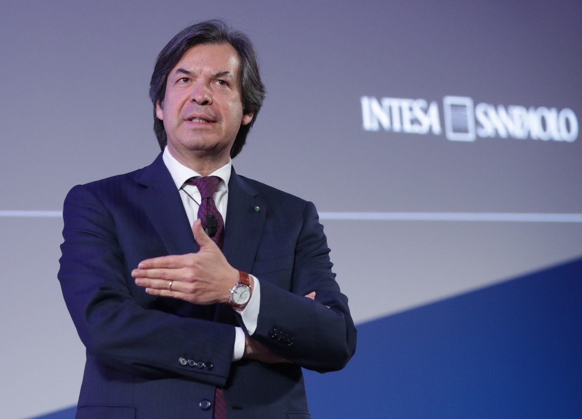 Intesa Sanpaolo rafforza il sostegno alla ricerca universitaria Intesa Sanpaolo rafforza il sostegno alla ricerca universitaria