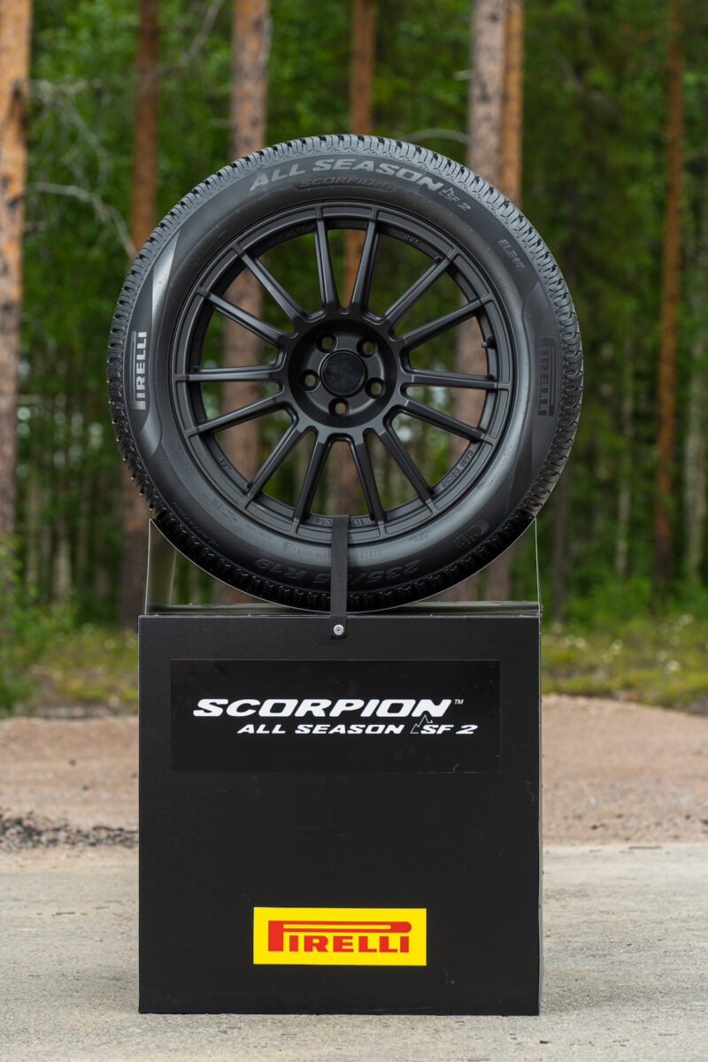 Pirelli presenta la nuova gamma Scorpion