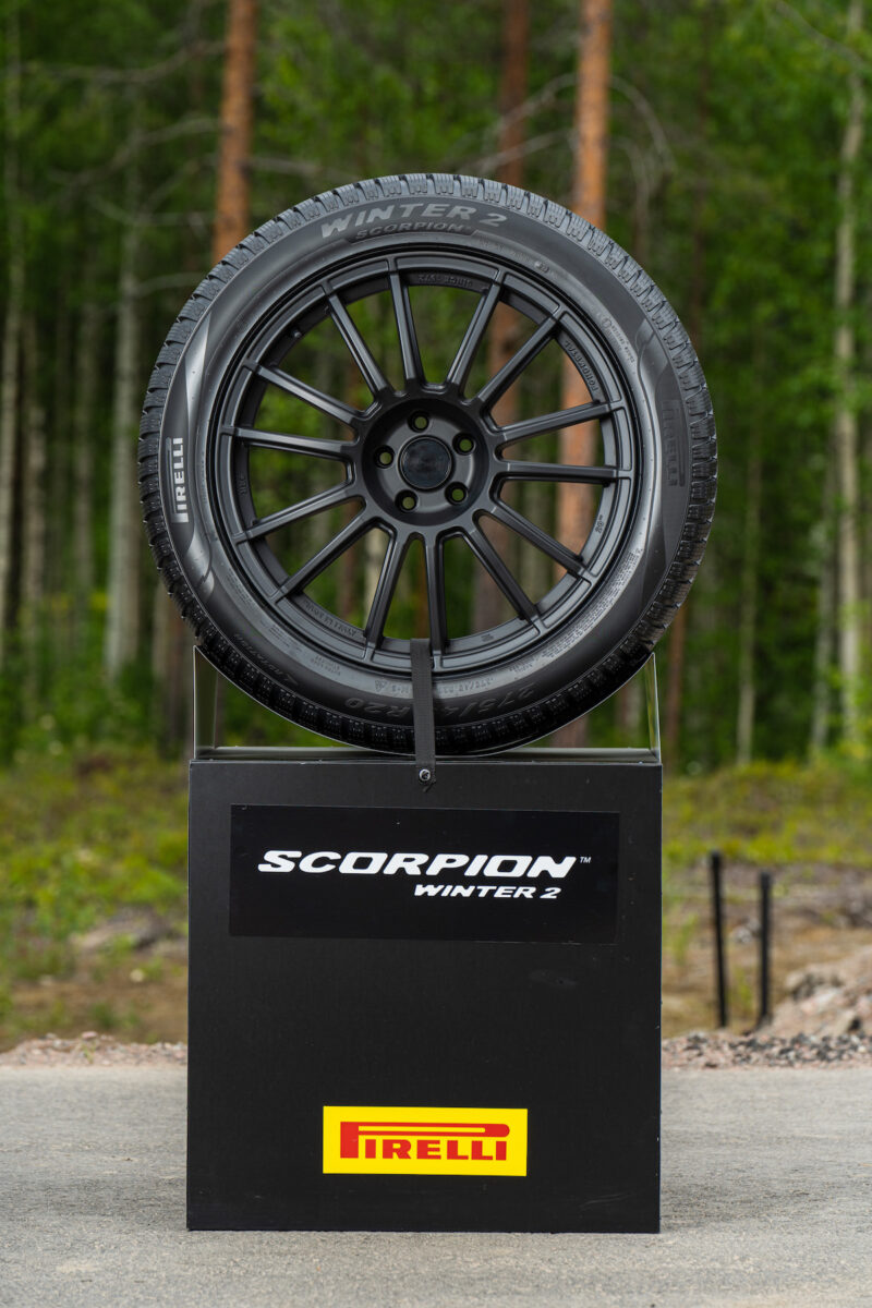 Pirelli presenta la nuova gamma Scorpion