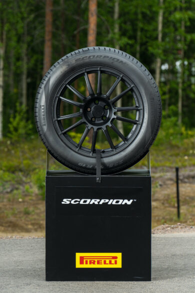 Pirelli presenta la nuova gamma Scorpion