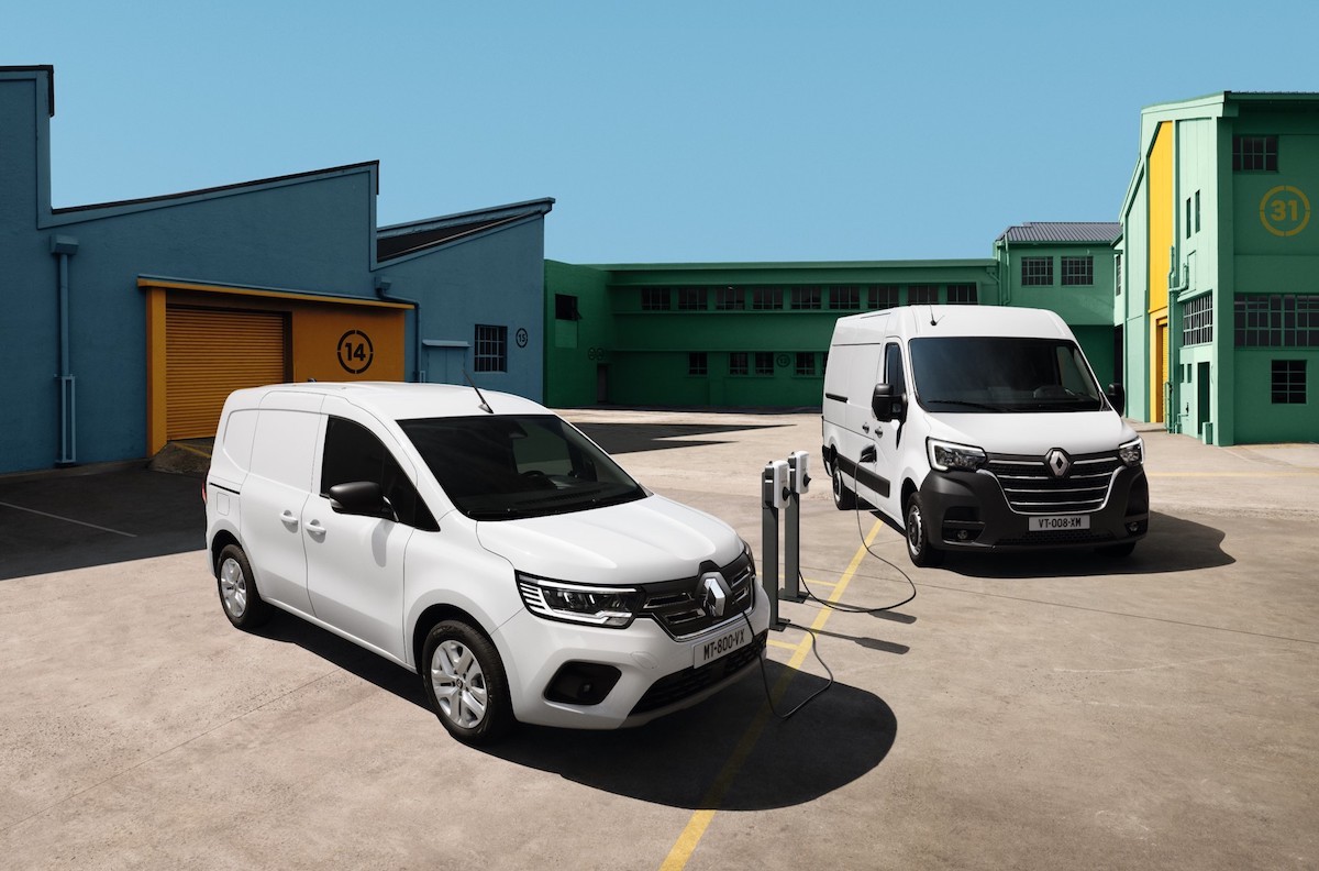 Renault elettrifica la gamma commerciale con Kangoo van e-tech Renault elettrifica la gamma commerciale con Kangoo van e-tech