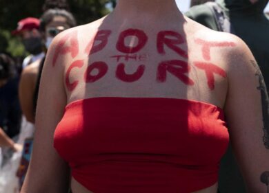 “Aborto? Pagheremo noi le spese”: le big tech dalla parte delle donne
