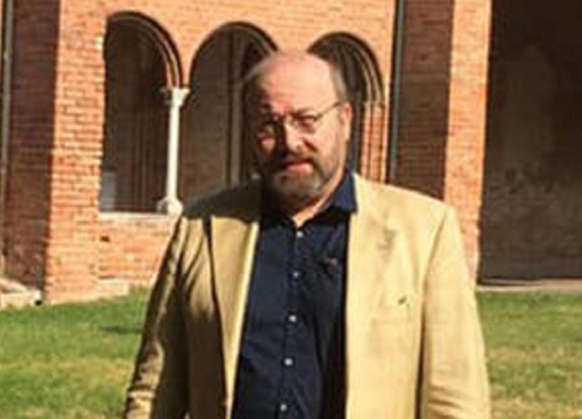 Morto con due ferite alla gola giornalista ed ex sindaco del Lodigiano Morto con due ferite alla gola giornalista ed ex sindaco del Lodigiano
