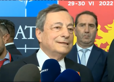 Ucraina, Draghi dal summit Nato: “8mila soldati italiani pronti” (alla guerra)