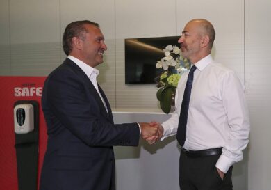 Cessione Milan, Gazidis incassa: bonus da 20 mln sulla vendita della società