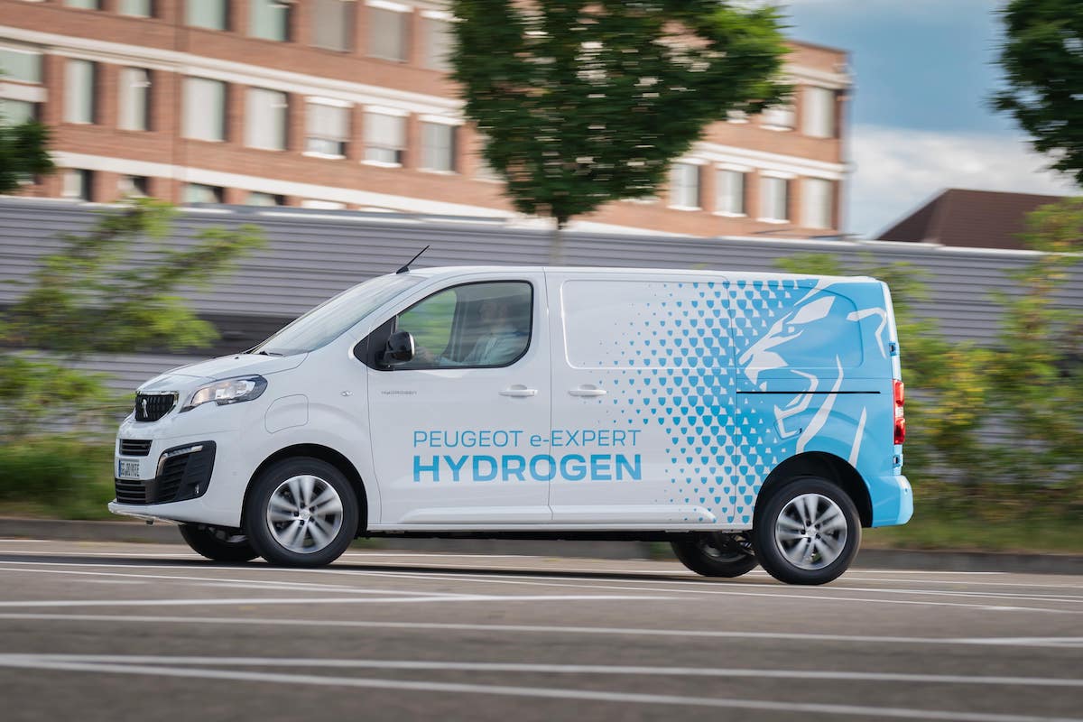 Nuovo Peugeot e-Expert Hydrogen la rivoluzione ecologica senza compromessi
