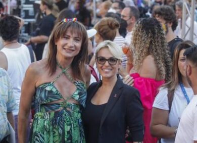 Francesca Pascale e Paola Turci: a nozze nel giorno del Pride, hater scatenati