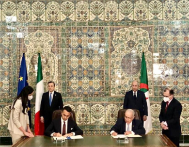 Gas, Italia beffata dall’Algeria dopo la firma. “Vogliamo aumentare i prezzi”