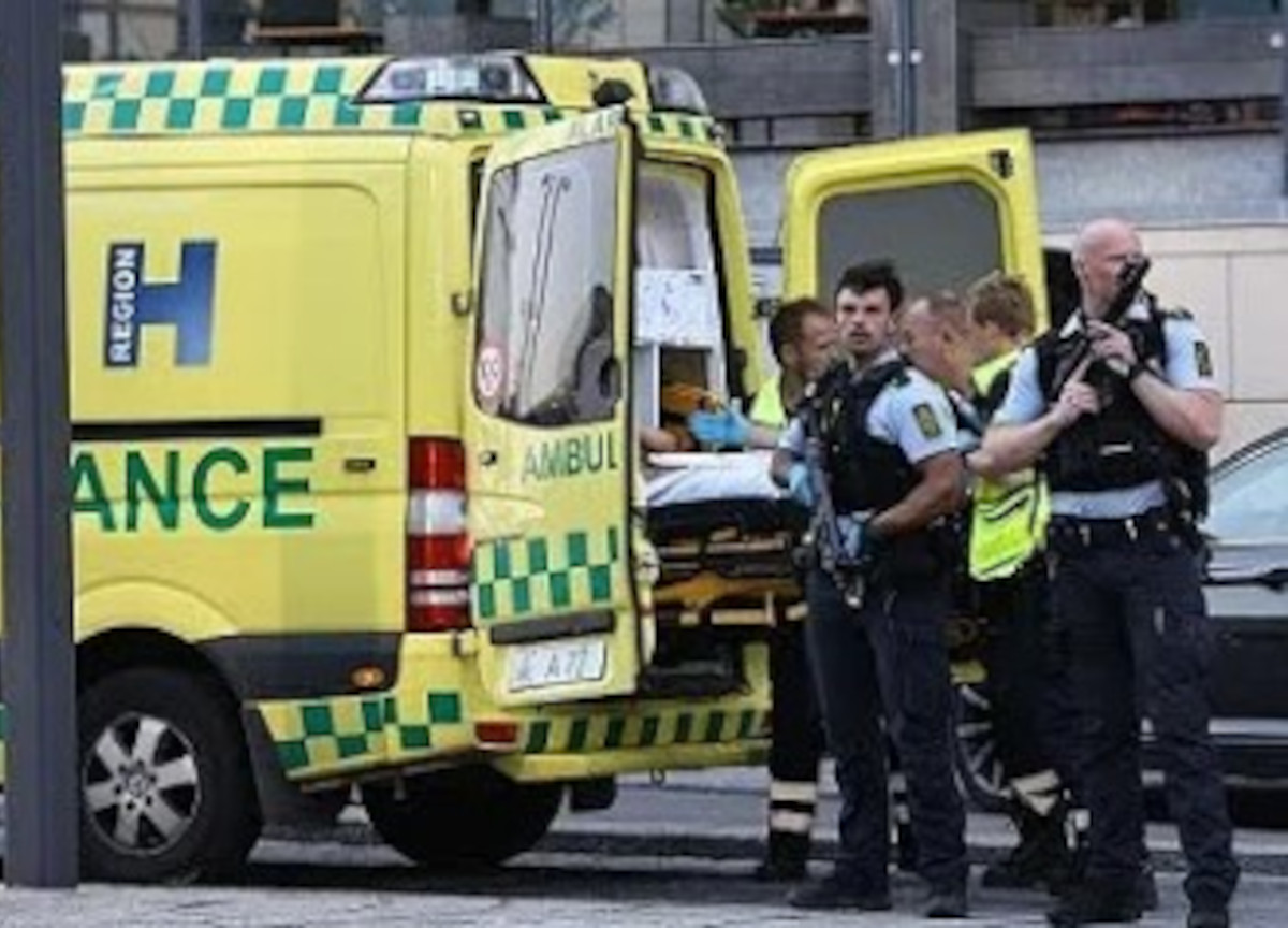 Strage Copenaghen, un 22enne spara all’impazzata: 3 morti. Escluso terrorismo