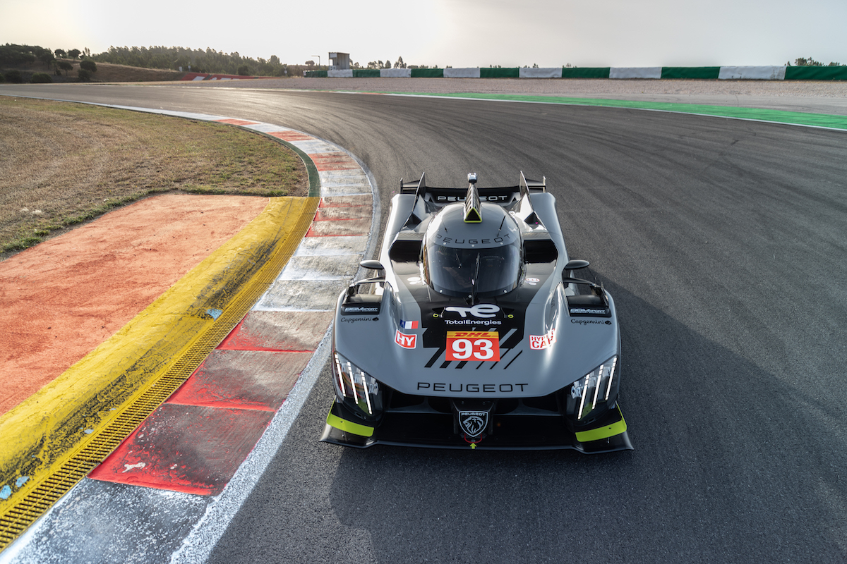 Peugeot 9X8 scalda i motori per la sei ore di Monza Peugeot 9X8 scalda i motori per la sei ore di Monza