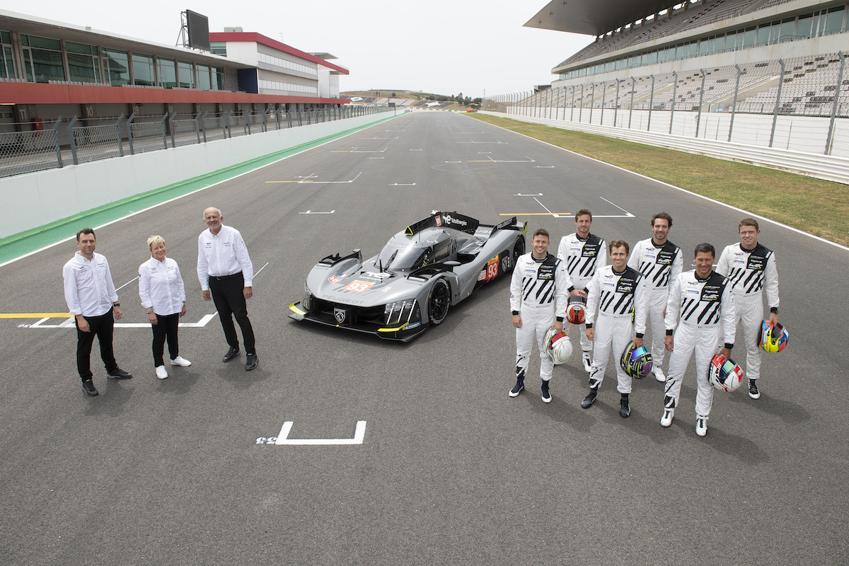 Peugeot 9X8 scalda i motori per la sei ore di Monza Peugeot 9X8 scalda i motori per la sei ore di Monza