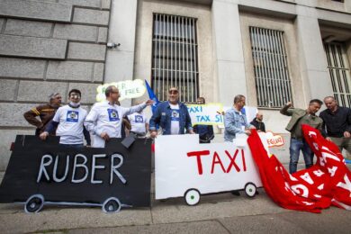 Dl Concorrenza, si fermano i taxi: sciopero di due giorni. Rischio paralisi