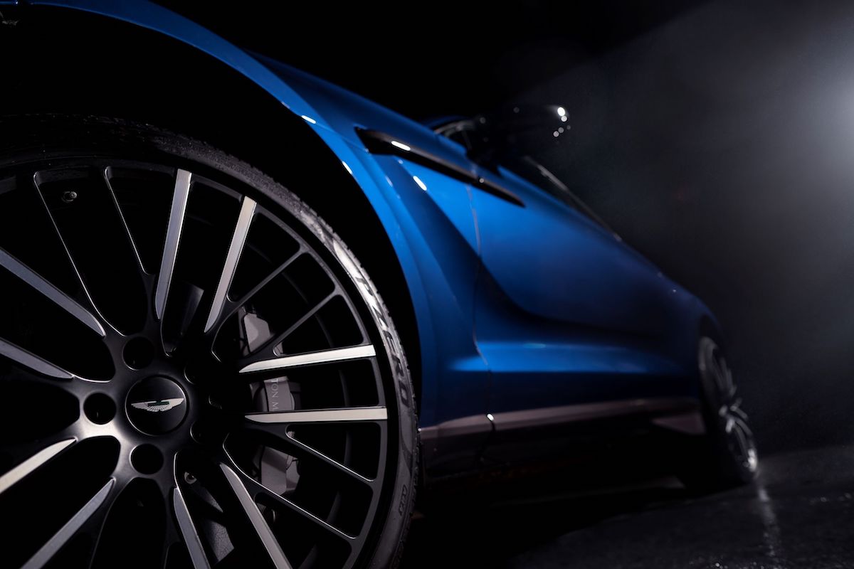 Pirelli gomma l’Aston Martin DBX707 Pirelli gomma l’Aston Martin DBX707