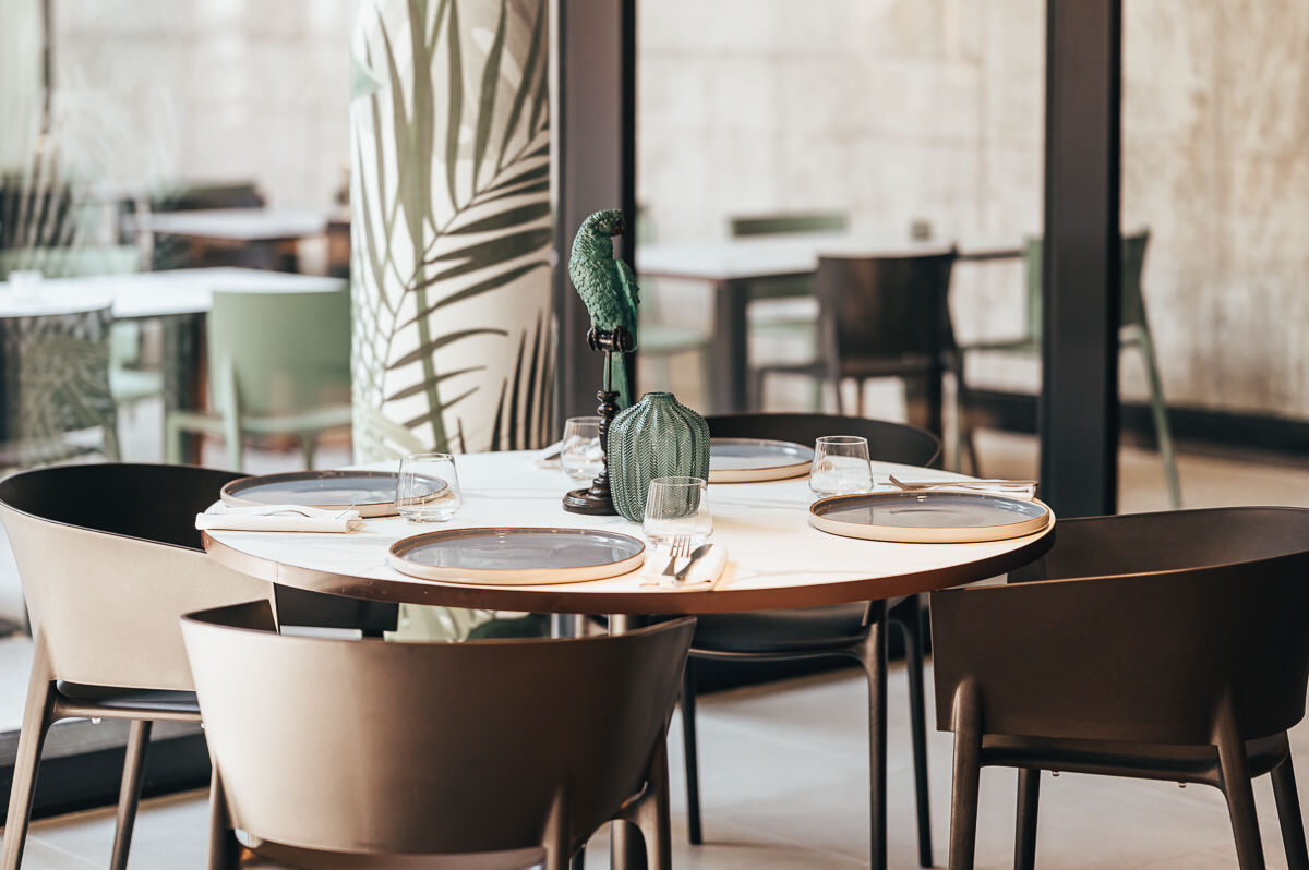 The Village: il Bistrot nell’oasi verde alle porte di Milano. Dalla piscina al bar terrazza per l’ape glamour… LE FOTO The Village: il Bistrot nell’oasi verde alle porte di Milano. Dalla piscina al bar terrazza per l’ape glamour… LE FOTO