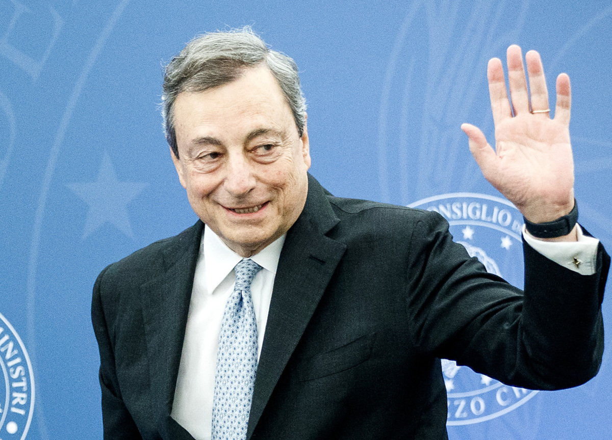 “Le basi di M5s e Lega rifiutano Draghi”. Così il premier ha perso consensi