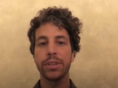 Cannabis, bufera sulla sardina Mattia Santori: “In casa coltivo tre piantine”