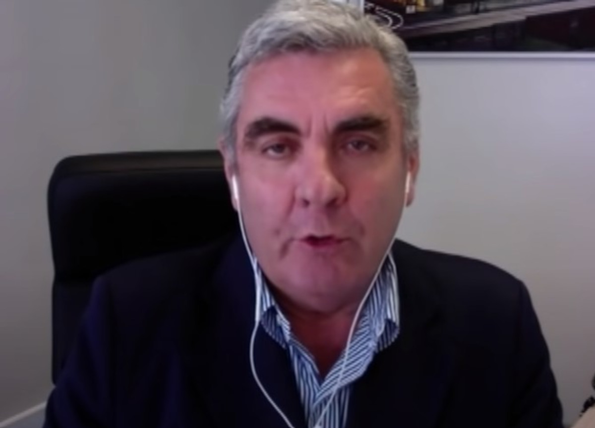Abrignani: “Non farò la quarta dose, ho gli anticorpi”. Italiani disorientati Abrignani: “Non farò la quarta dose, ho gli anticorpi”. Italiani disorientati