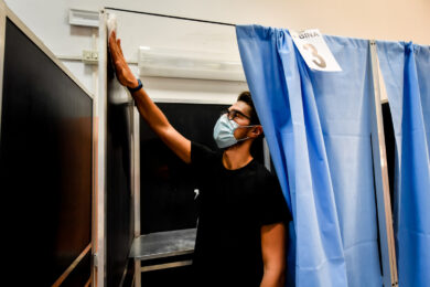 Elezioni 25 settembre: urne aperte! Vota e controlla chi vince (e chi perde)