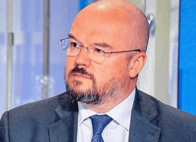 “Dimissioni? Stop ai decreti del Pnrr. Appello a votare la fiducia a Draghi”