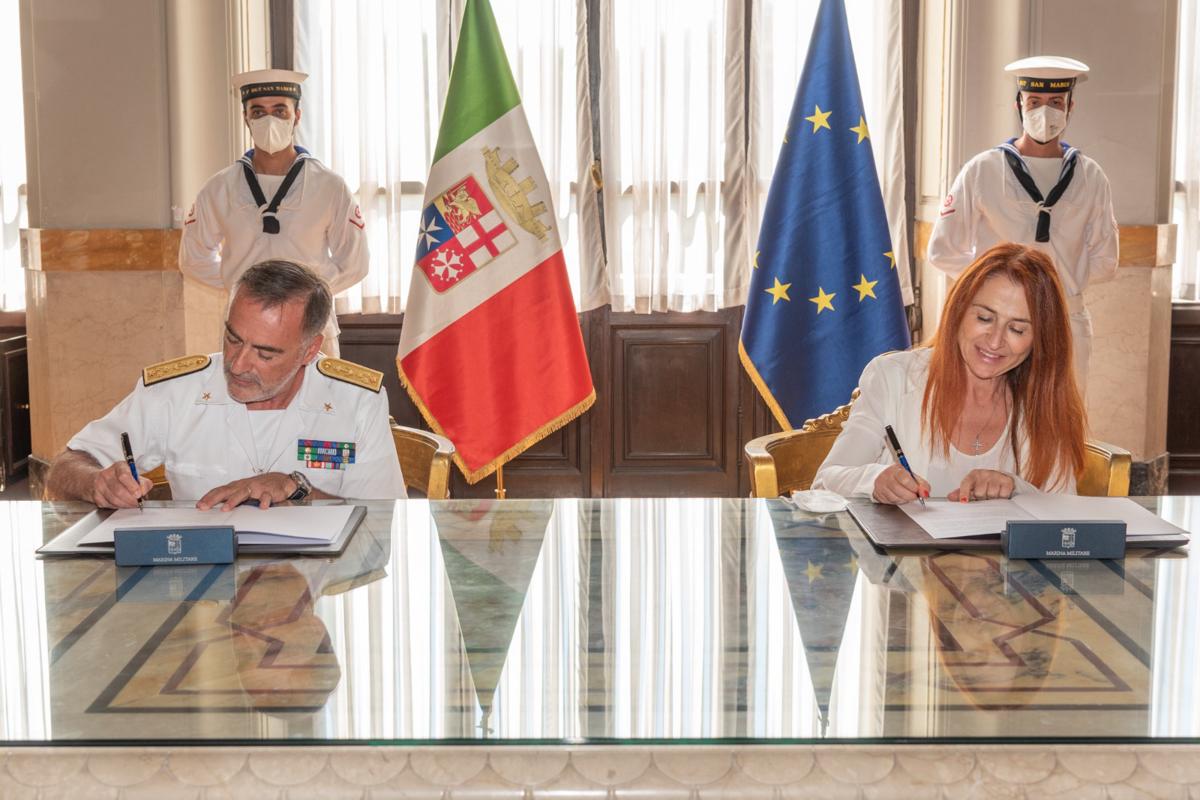 Sparkle, al via accordo per tutelare cavi di comunicazione sottomarini Sparkle, al via accordo per tutelare cavi di comunicazione sottomarini