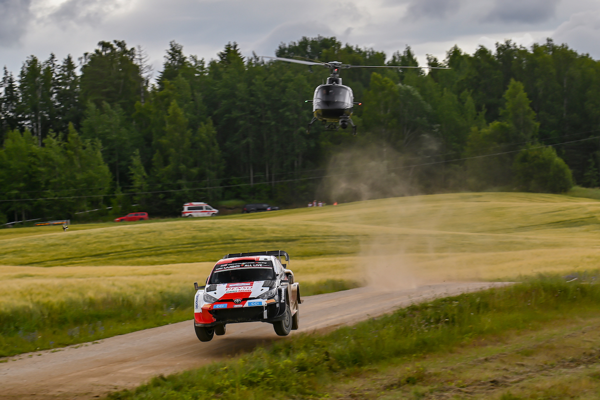 WRC, Rovanperä mette il sigillo anche in Estonia WRC, Rovanperä mette il sigillo anche in Estonia