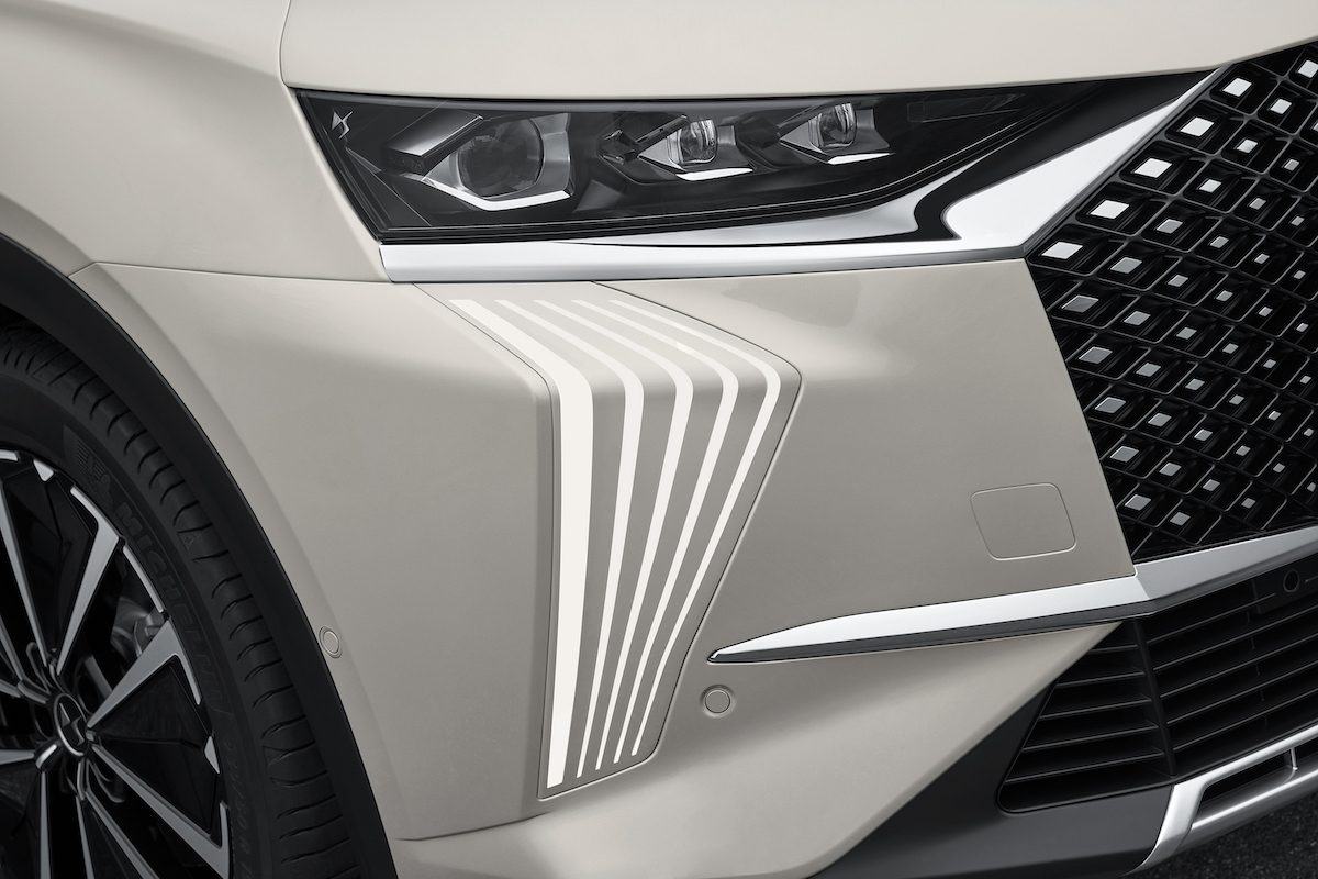 In viaggio nel futuro con nuovo DS7 In viaggio nel futuro con nuovo DS7