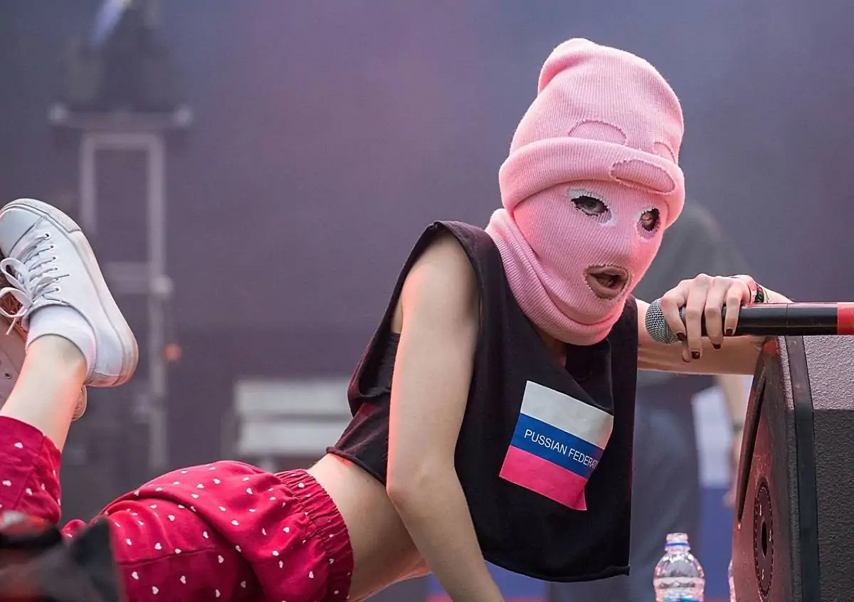 A Milano arrivano le “Pussy Riot”. Unica data italiana all’Arcimboldi A Milano arrivano le “Pussy Riot”. Unica data italiana all’Arcimboldi