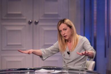 “La cupola vuole fermare Meloni. Accadrà di tutto prima del voto”