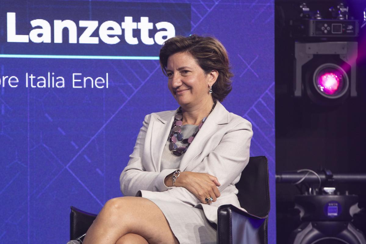 LinkedIn, Ceo sempre più social: Winkelmann (Lamborghini) al top. Fuori Alverà LinkedIn, Ceo sempre più social: Winkelmann (Lamborghini) al top. Fuori Alverà