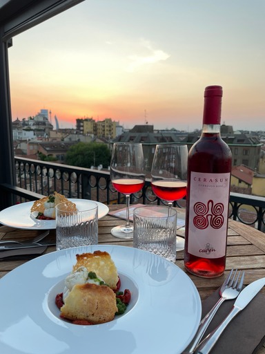 Food, vino e cibo di Valtellina sui tetti di Milano Food, vino e cibo di Valtellina sui tetti di Milano