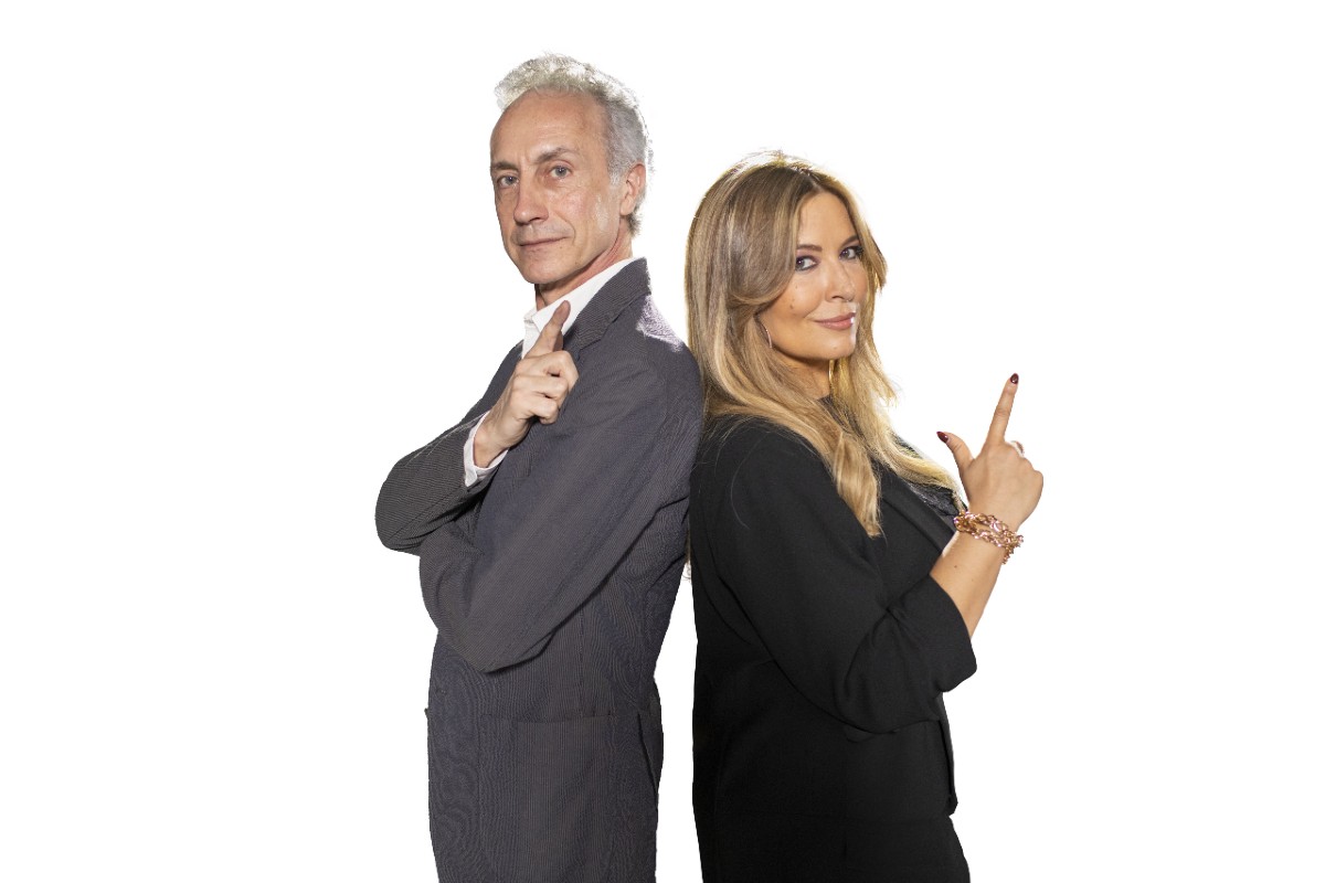 Cartacanta, i quiz di Travaglio e Lucarelli in onda sul Nove Cartacanta, i quiz di Travaglio e Lucarelli in onda sul Nove