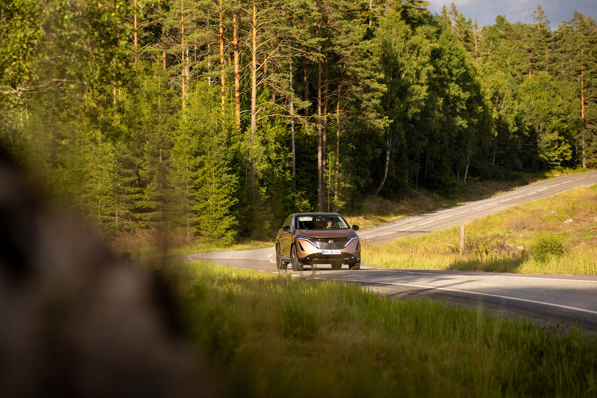 Nissan presenta la  Electric Travel Guide per i viaggi sostenibili