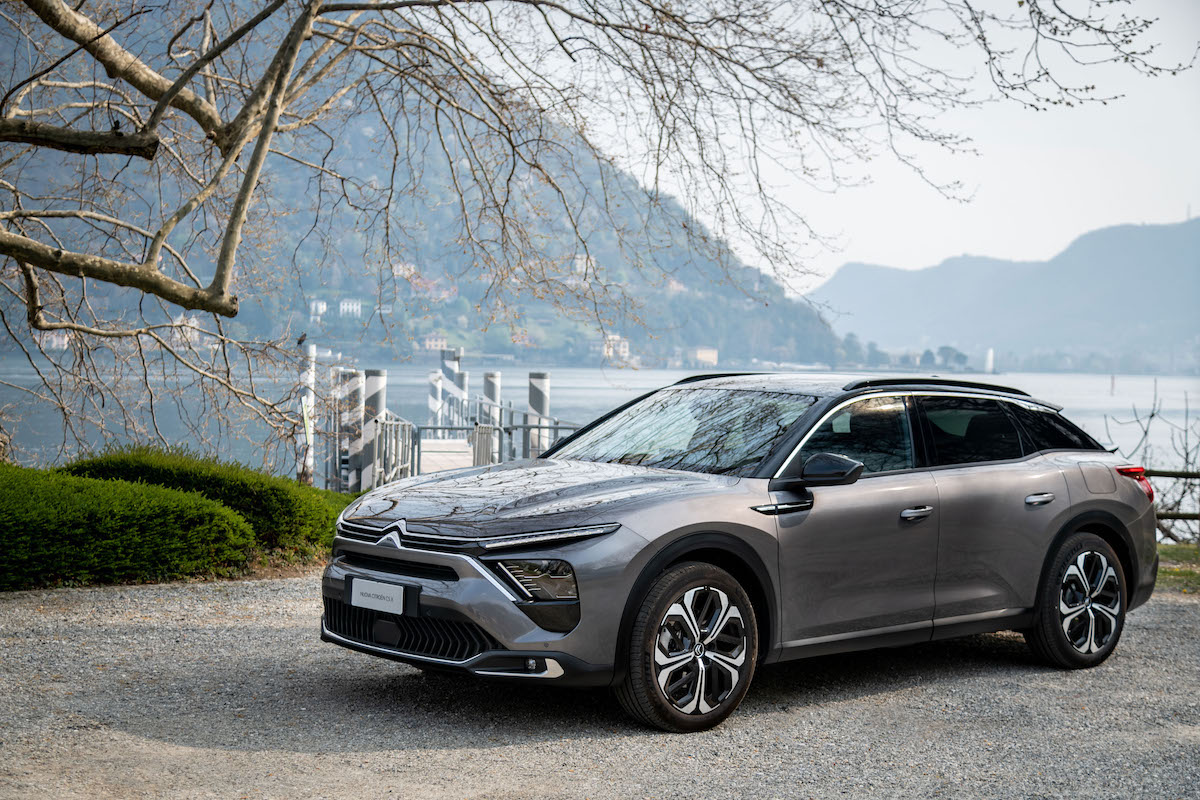 Citroën C5 H hybrid plug-in: comfort assoluto con le sospensioni attive
