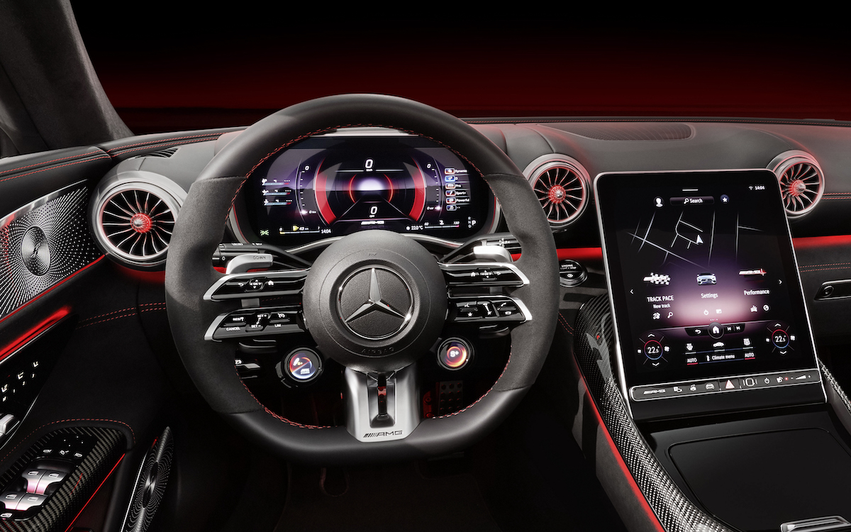 Nuova Mercedes-AMG SL: torna la mitica icona con la Stella Nuova Mercedes-AMG SL: torna la mitica icona con la Stella